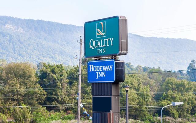 Travelodge by Wyndham Harriman