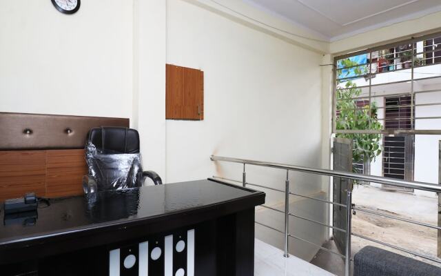 OYO 22917 Cgr Residency