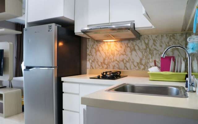 Modern Look Studio Apartment At Capitol Park Residence