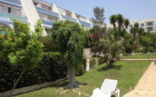 Amathusia Beach Apartment