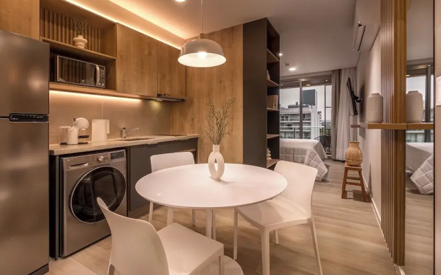 Houze Stay & Residences by AVA