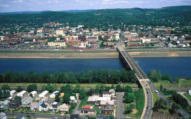 Holiday Inn Williamsport by IHG