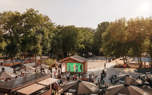 Kijkduin Chalet Near Beach