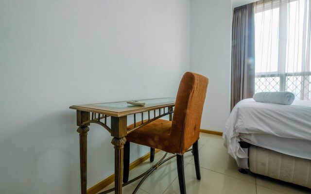 Big and Cozy Gandaria Heights 3BR Apartment with Direct Access to Mall