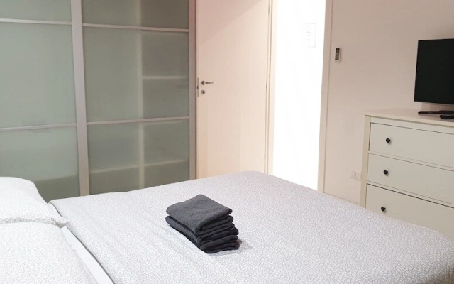 Farini Rooms