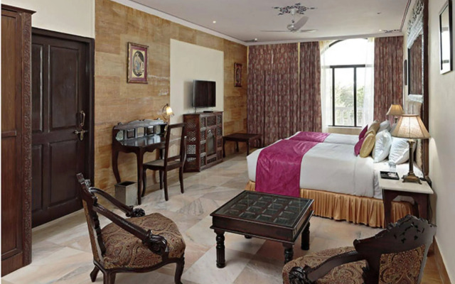 Talai Bagh Palace