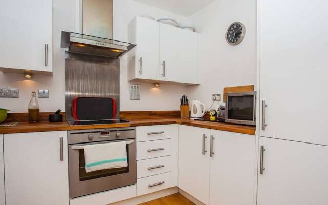 Lovely 1 Bed Apartment in Fantastic Location