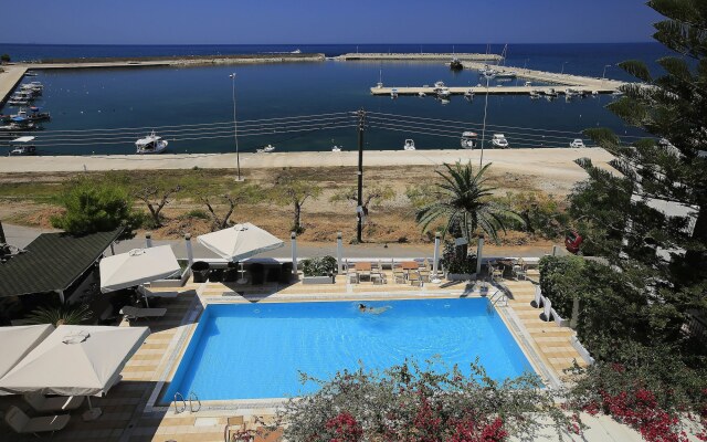 Kyparissia Beach Hotel