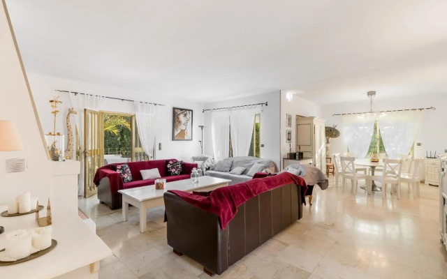 Holiday villa for rent in Marbella