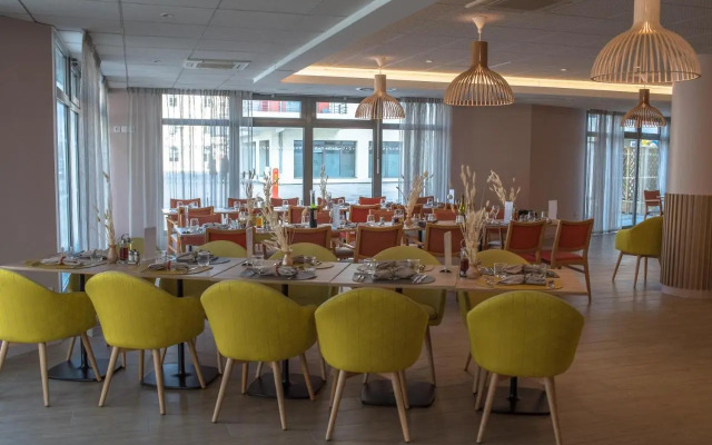 Résidence Services Seniors DOMITYS - Les Deux Lacs