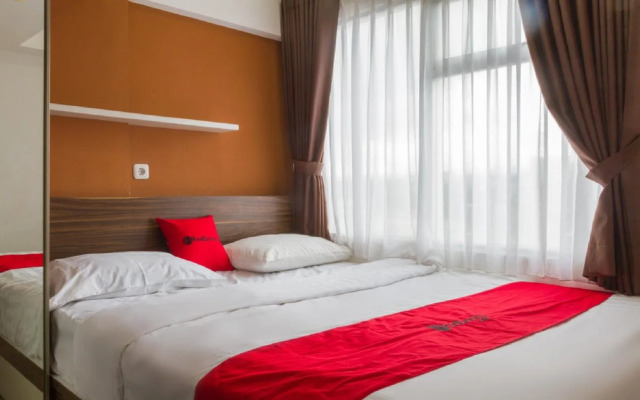 RedDoorz Apartment @ Jarrdin Cihampelas