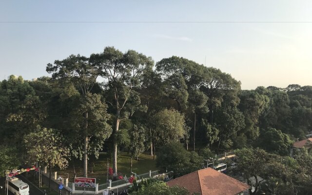 The Dragons Host Parkside