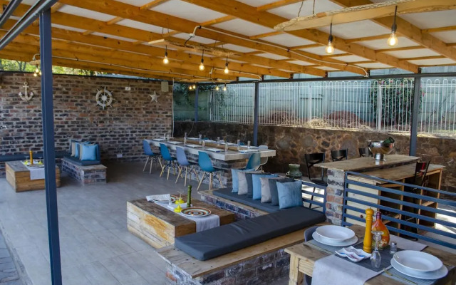 The Hilltop Guesthouse