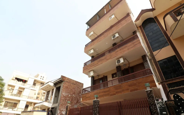 Hotel Ozone by OYO Rooms
