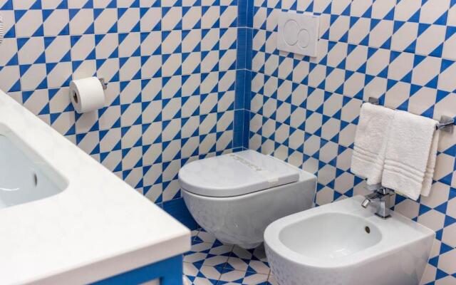 Sorrento Central and Sea View Flats