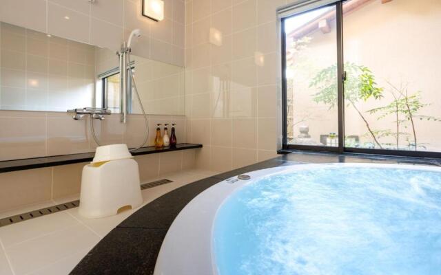 Kyojuku Usagi - Vacation STAY 46003v