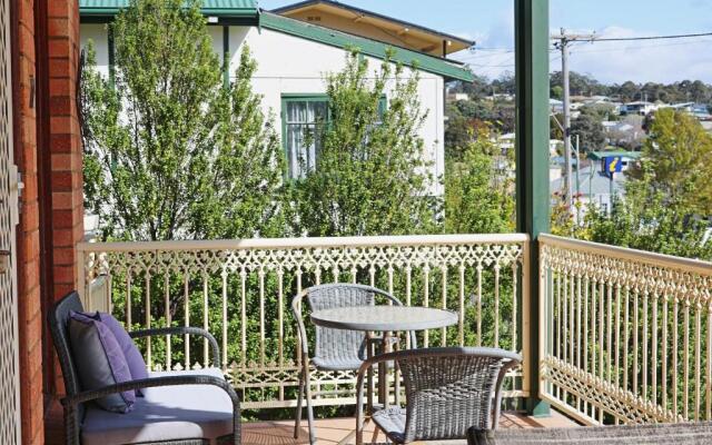 Jodi's Beach Retreat Eden