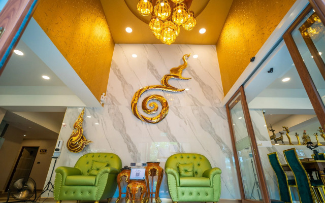 Siri Nakornpink Chiang Mai Hotel (Sha Plus+)