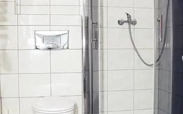 Calvi Gym - Pokoje Gościnne