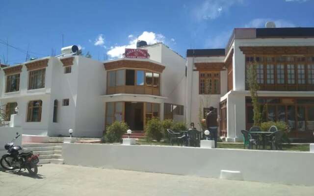 Millennium Guest House And Hotel
