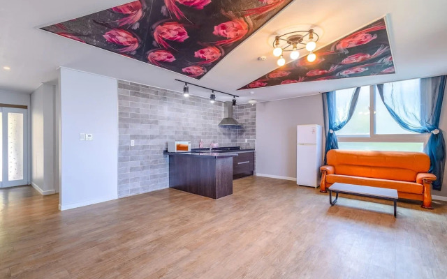 Geoje Gabaestory Pension