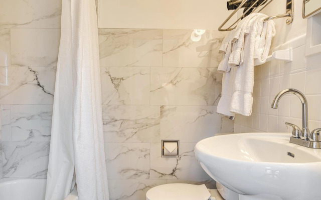 The Windsor Hotel by Hoco Hotels Collection