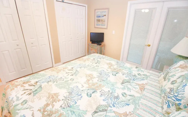 Smyrna Beach Club 818b