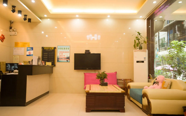 Yang Shuo Green Mountain Hotel
