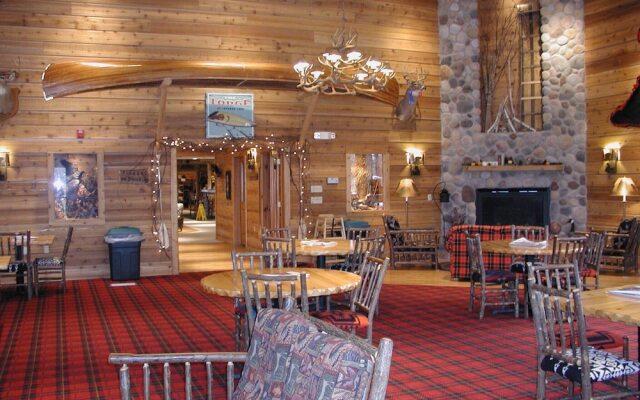 The Lodge at Crooked Lake