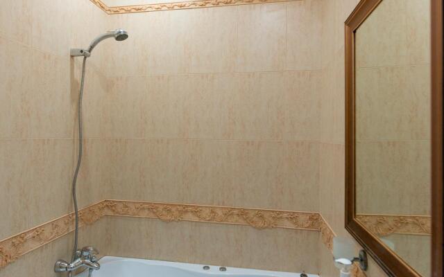 Привал на улице Юсупа Акаева 27Б