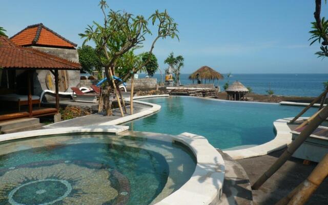 Classic Beach Villas