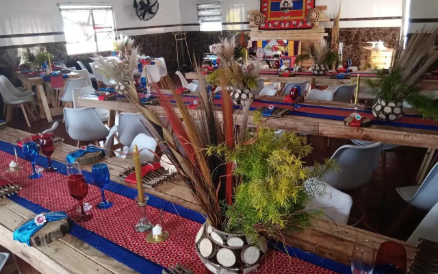 Twilight Breeze Lodge