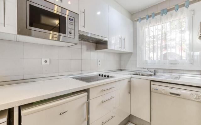 Isla Cartago 49 - Barneda