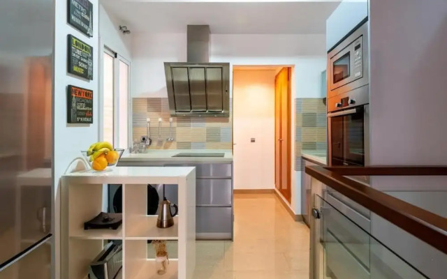 Charming Apartment in El Arenal, Sevilla's Heart