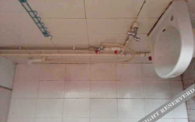 Tiankuo Hotel (Shenzhen Nanyou Subway Station Clothing Wholesale Market)