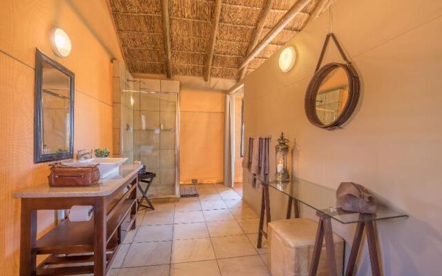 Chisomo Safari Lodge