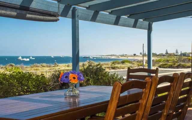 Summer Salt - Stunning View of the Bay