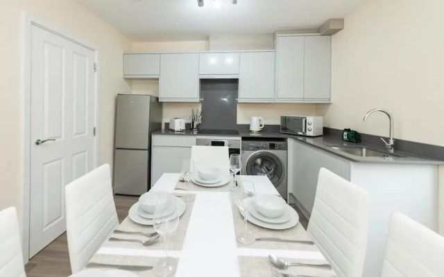 Modern 2bedroom Flat Freeparking