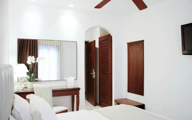 Armata Boutique Hotel