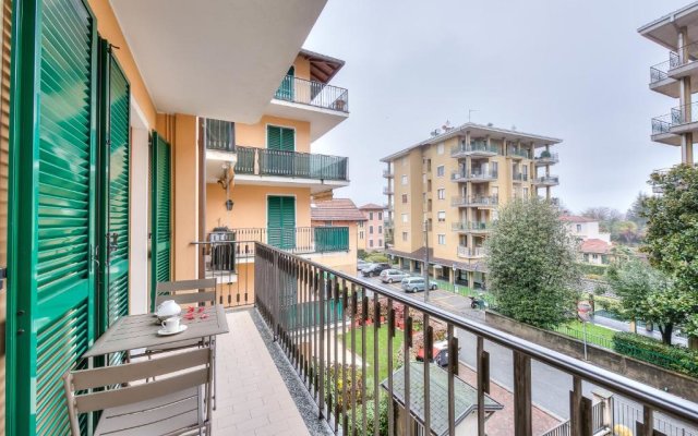 The Modern Apartment In Stresa