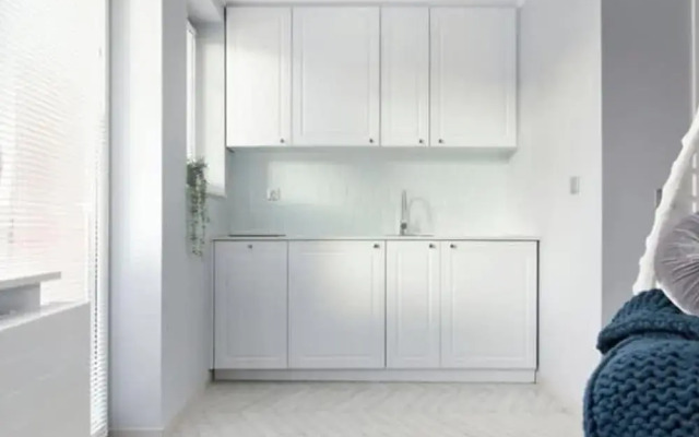 Elite Apartments Luna Studio Bath Balcony Center