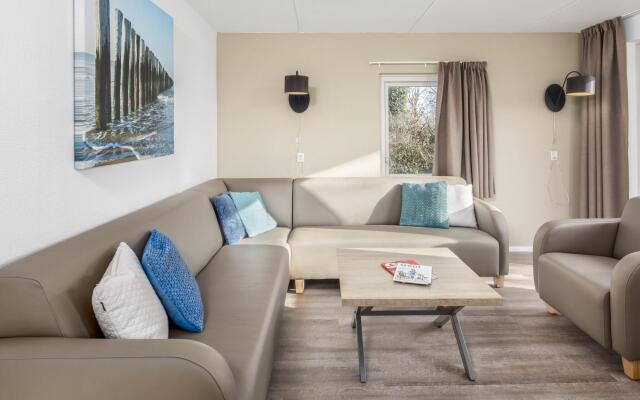 Spacious Holiday Home in Renesse near North Sea