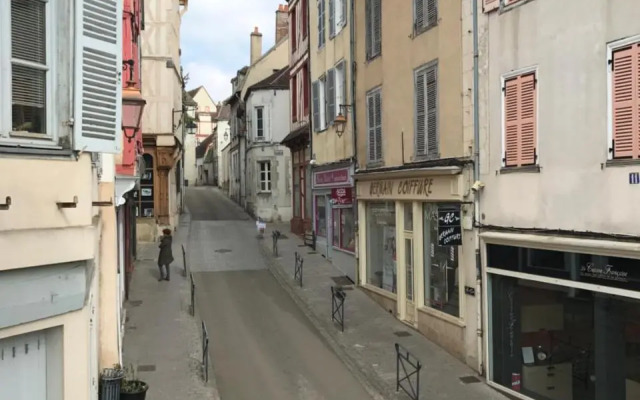 Auxerre rue Joubert