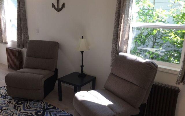 Alaska Coastal Lodging