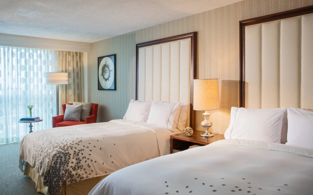 Renaissance Newark Airport Hotel