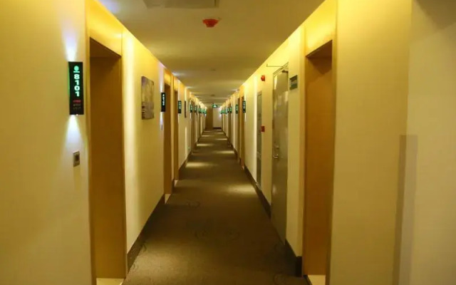 GreenTree Inn Tianjin Hexi District Binshui Avenue Tumor Hospital Express Hotel