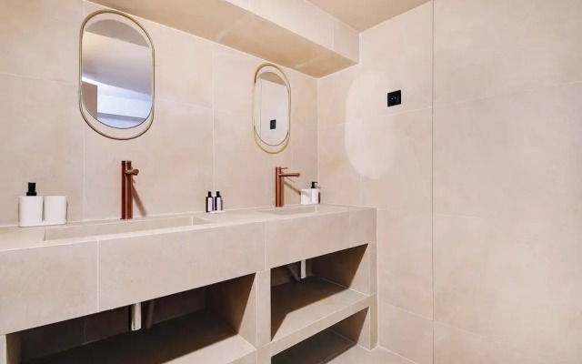 Elegant Home - 5bd/12p - Heart of 'Le Marais'