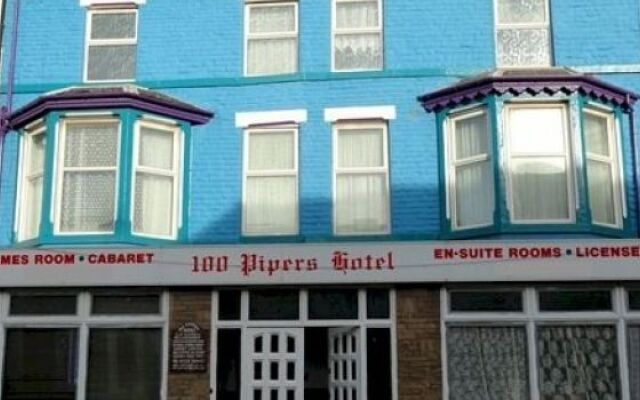 100 Pipers Hotel