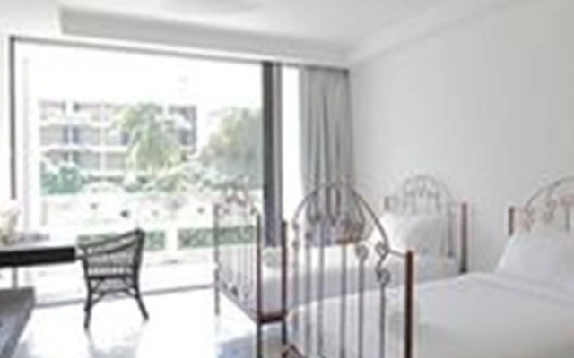 Surintra Boutique Resort