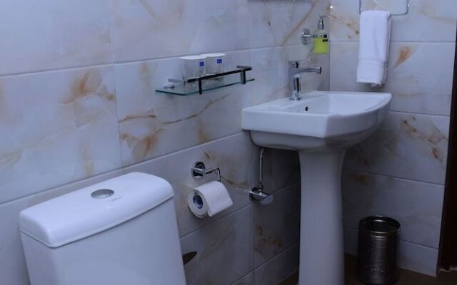 Debadaru Guest House